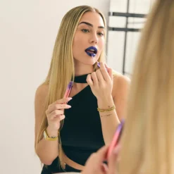 Biovène PEEL-OFF PERFECT REVEAL LIP STAIN & LINER IN ONE Split Berry Stay-Perfect All Day