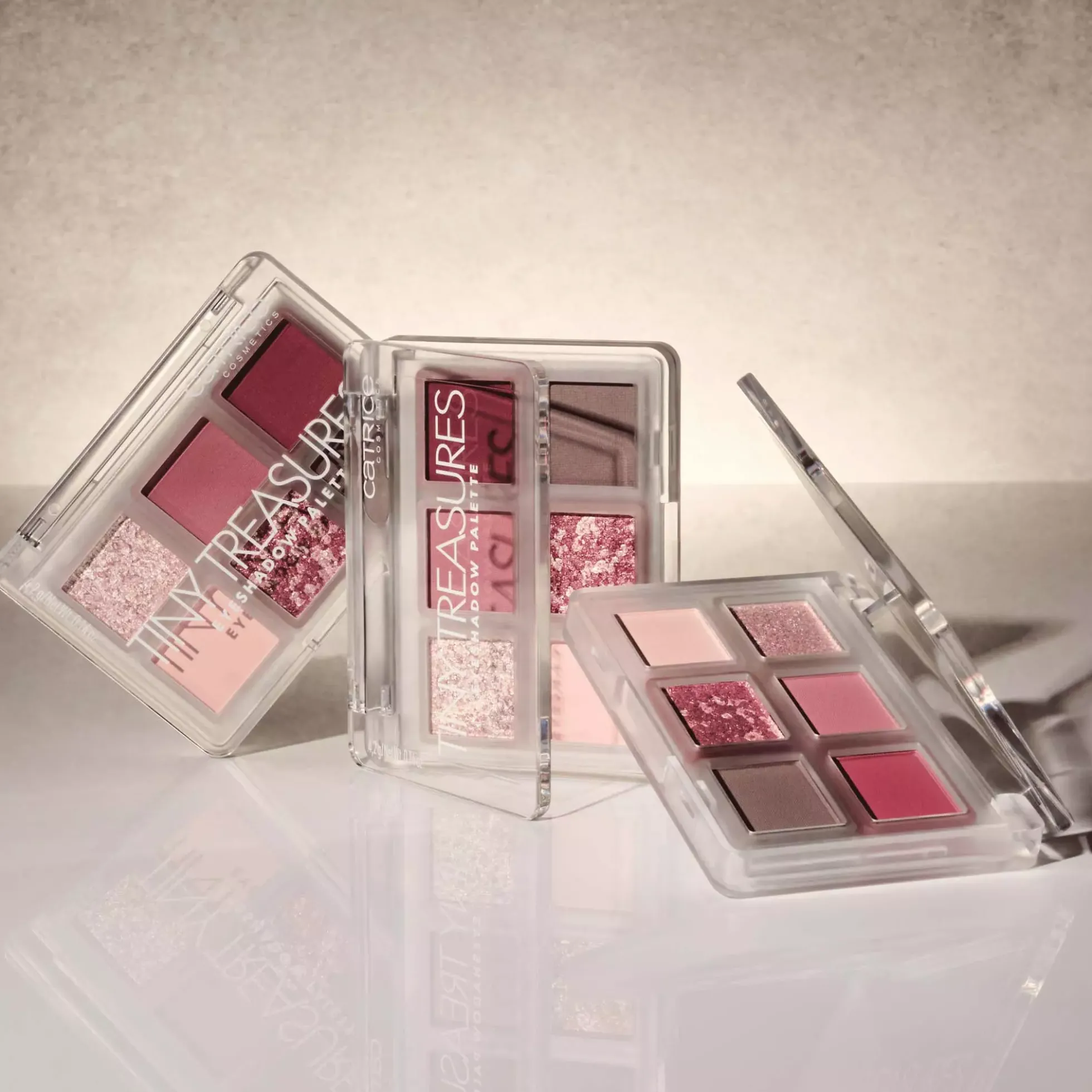 Catrice Tiny Treasures Eyeshadow Palette 020 Wild Berry