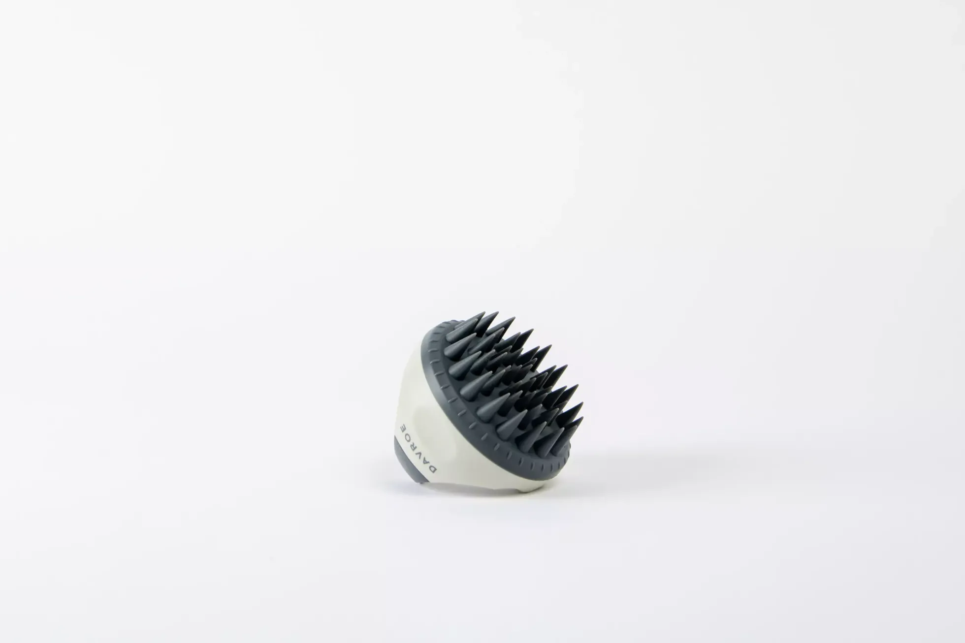 DAVROEScalp Remedy Brush