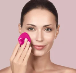 Geske4 in 1 Facial Brush Magneta