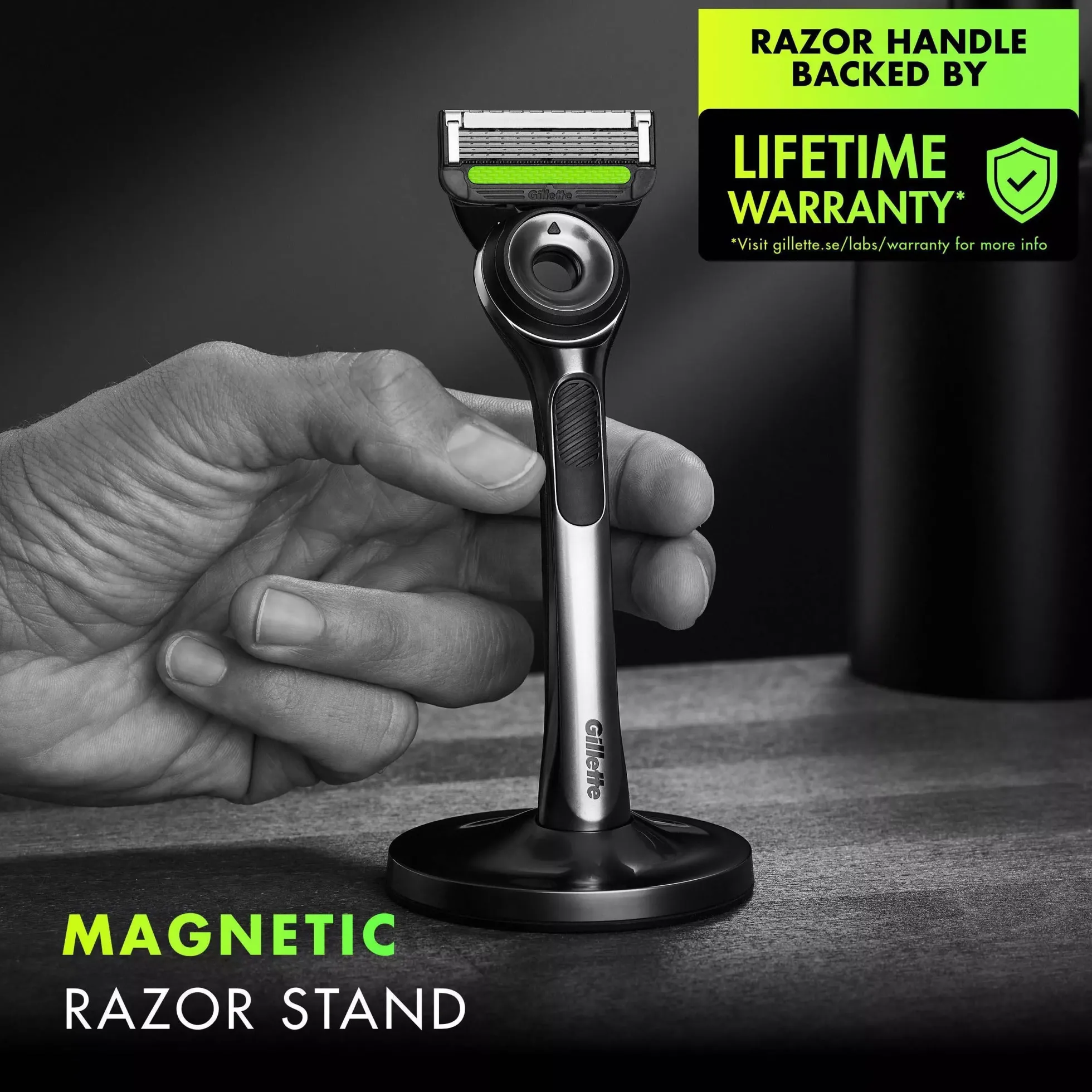 Gillette Labs Razor With Exfoliating Bar & Stand