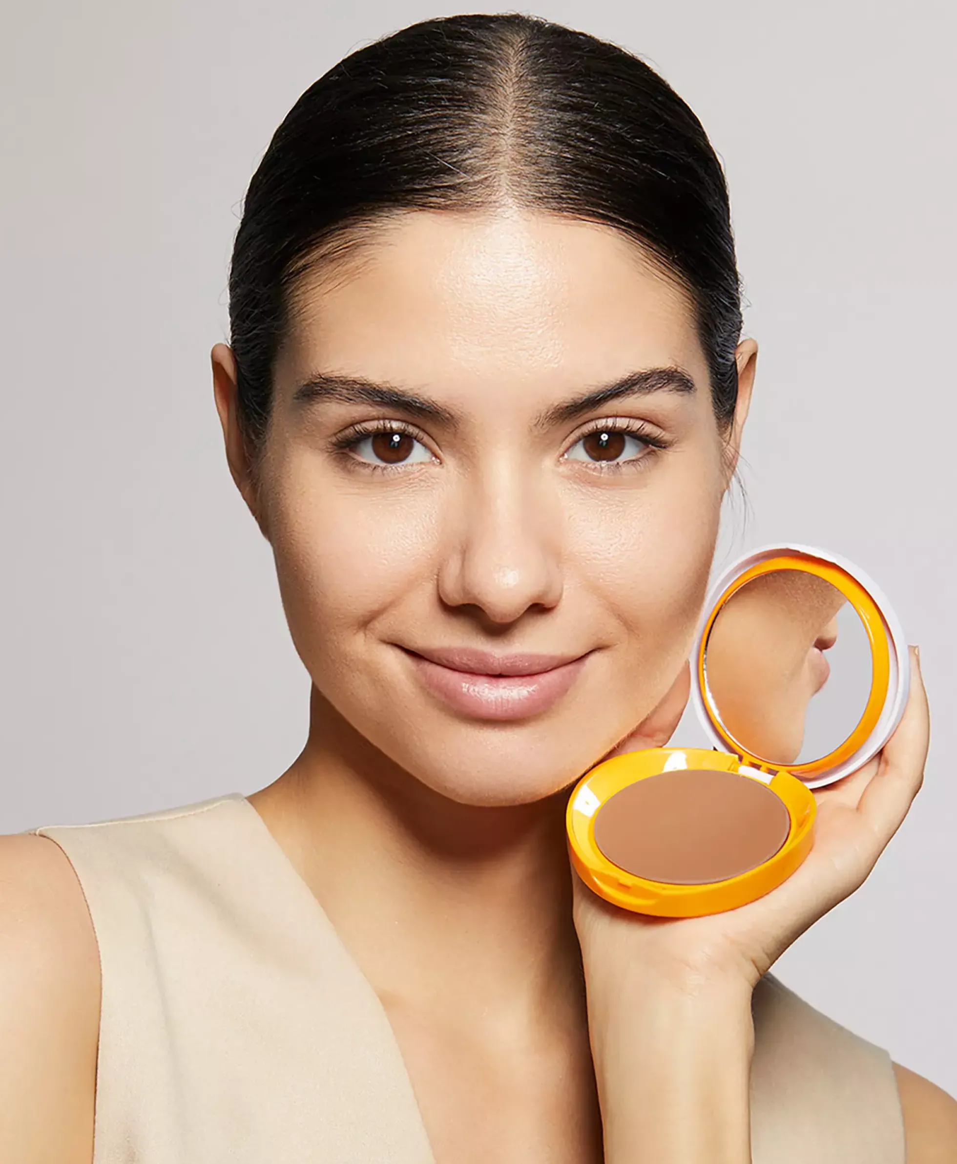 HELIOCARE Oil-Free Compact Bronze SPF 50+