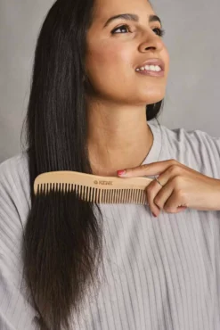 Kent Brushes Pure Flow Wooden Comb