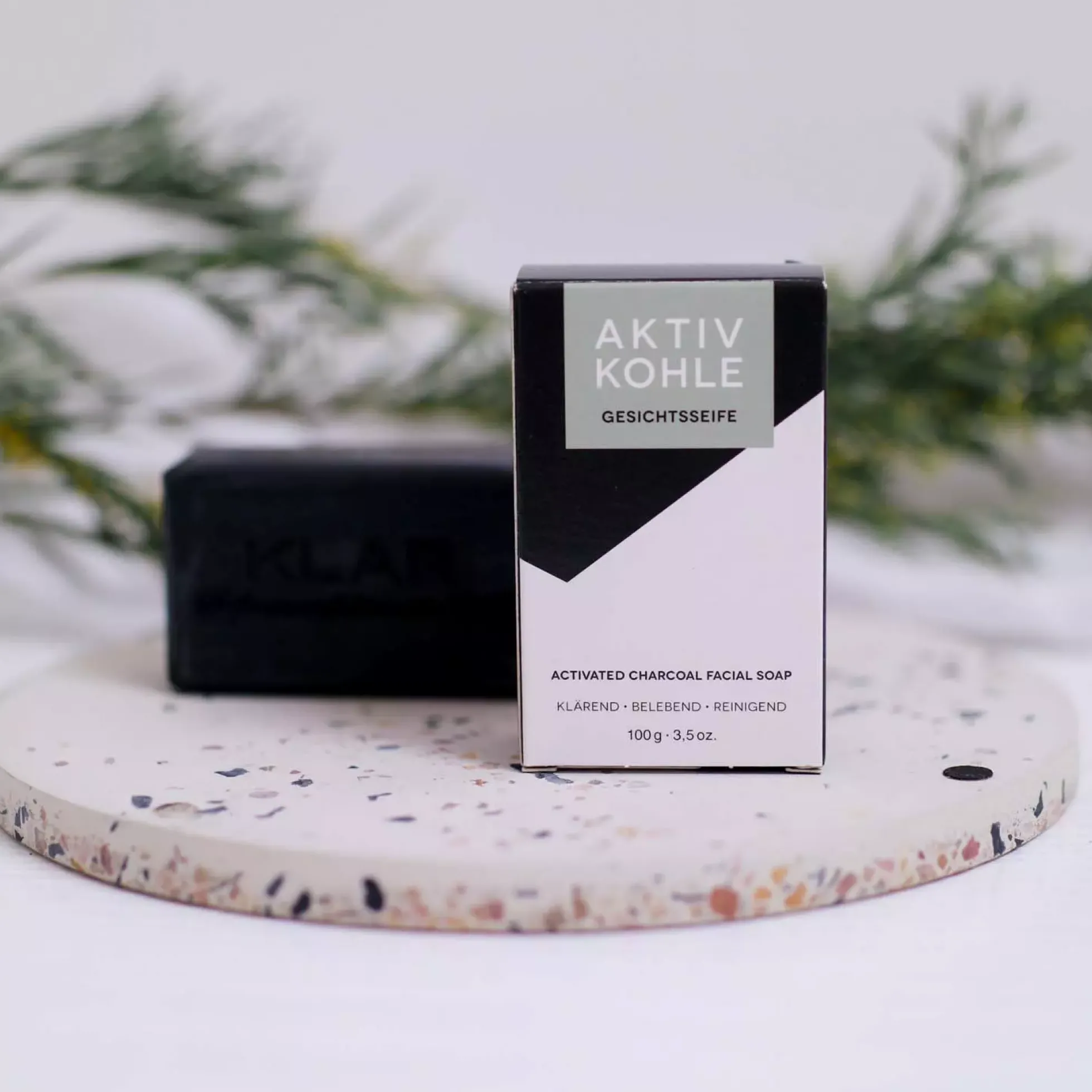 Klar Seifen Activated Charcoal Face Soap 100 g