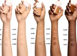 LancômeFace Idole Fond de Teint Skin Idôle 3 Serum Supertint 16C