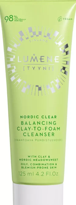LumeneNordic Clear Balancing Clay-to-Foam Cleanser 125 ml