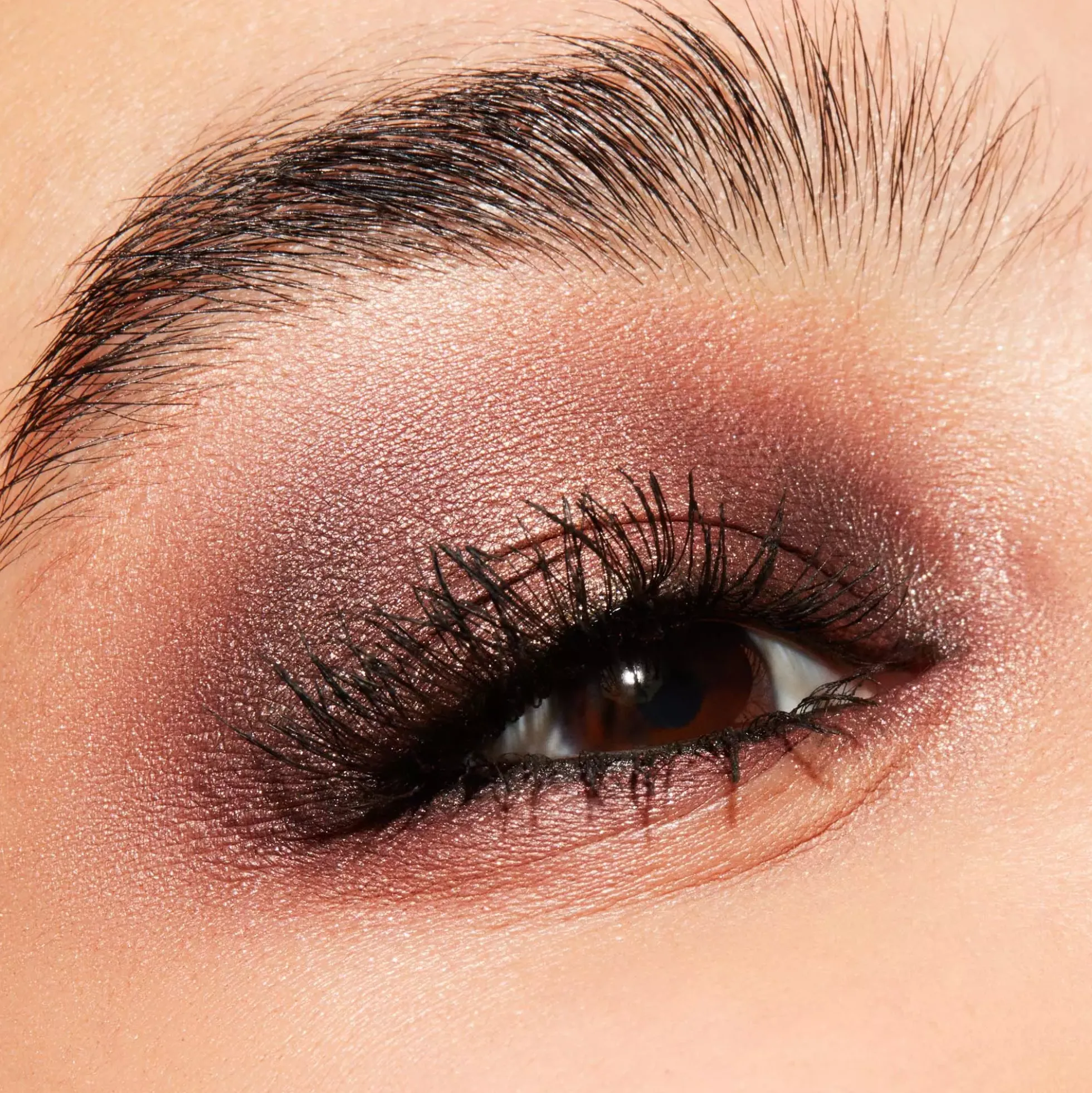 MAC Cosmetics Connect In Colour Eye Shadow Palette Embedded In Burgundy 6,3 g