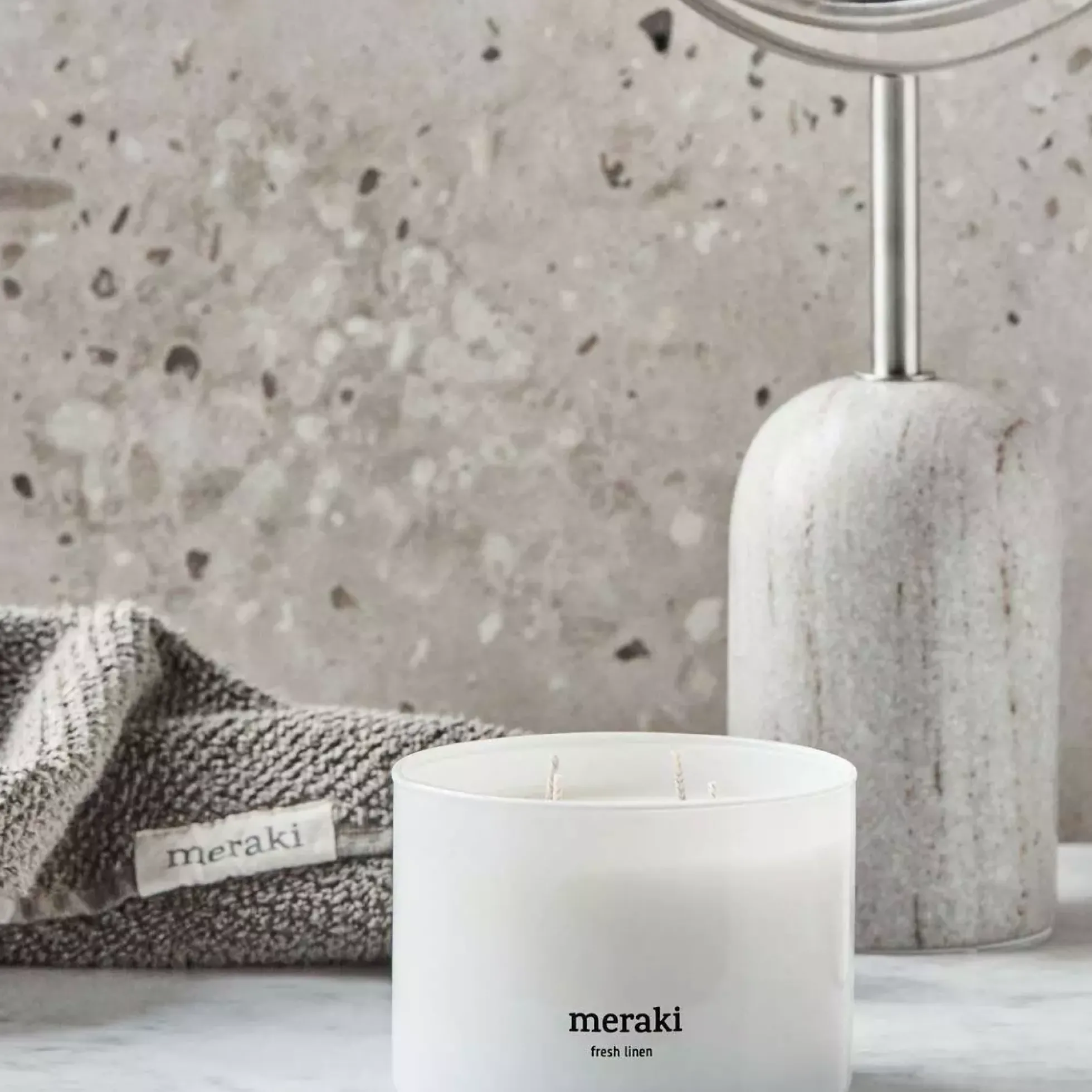 MerakiFresh Linen Scented Candle Large