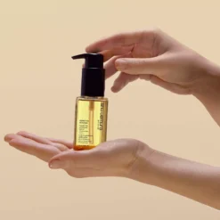 Shu UemuraEssence Absolue nourishing protective hair oil 50 ml