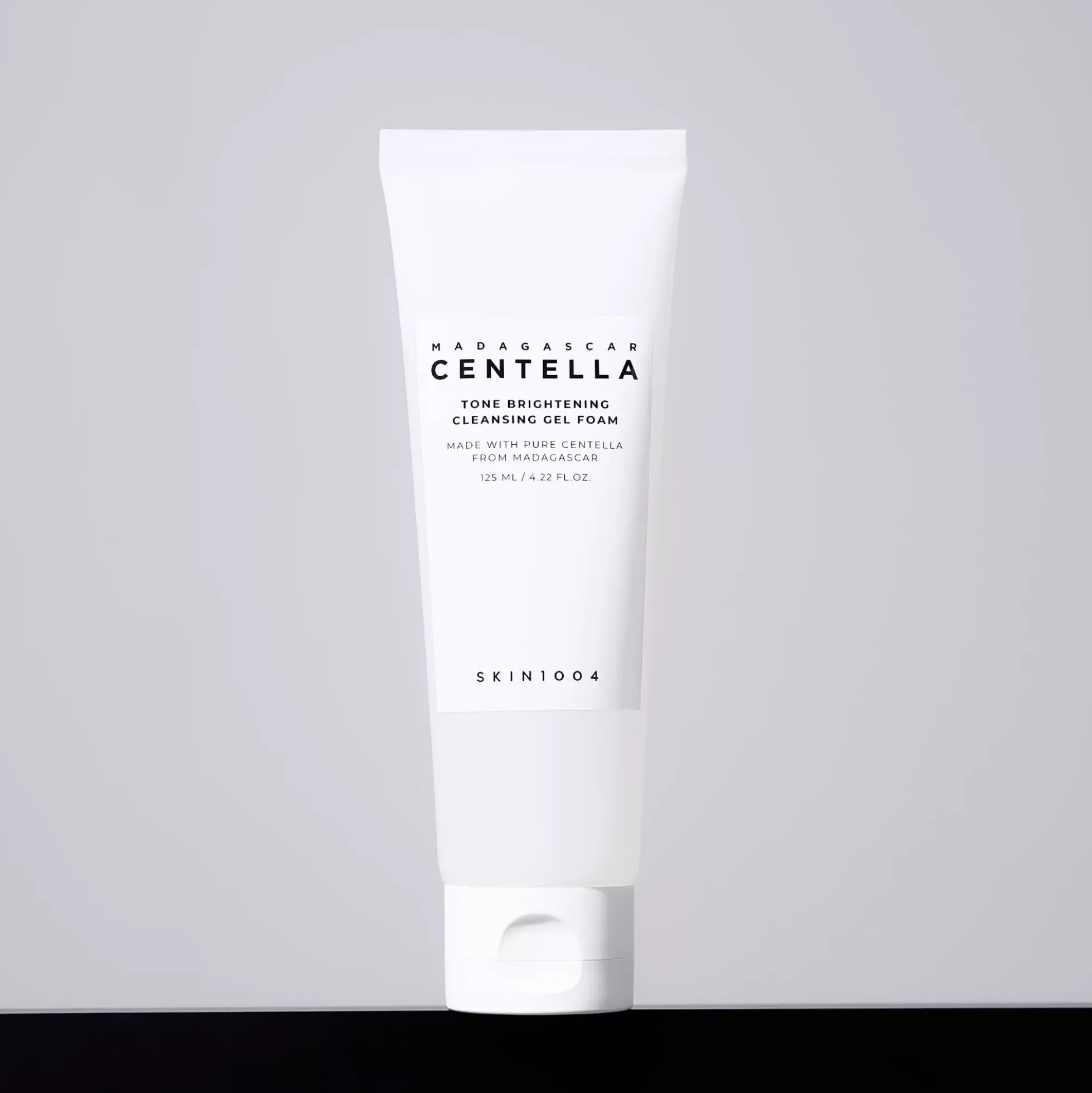 SKIN1004 Madagascar Centella Tone Brightening Cleansing Gel Foam 125 ml