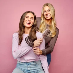 Yuaia Haircare Curvy Brush Soft Espresso